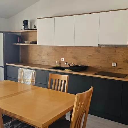 Tanicka - Baska, Krk Apartman